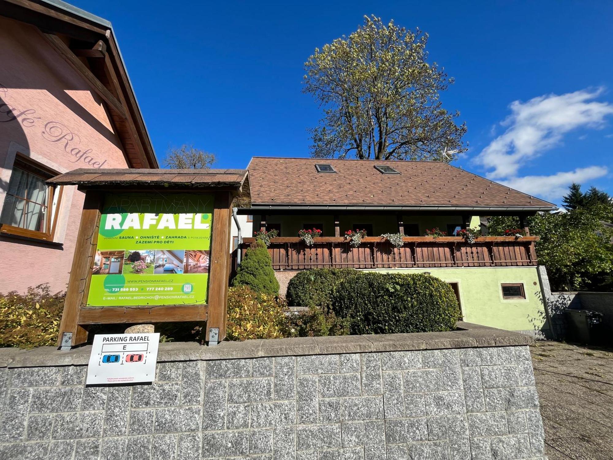 Rodinne Apartmany Rafael Bedrichov Extérieur photo